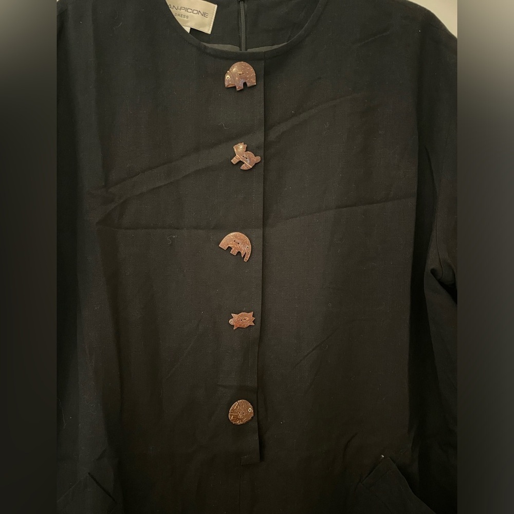 Evan-Picone Vintage Dress Size 18 Black Short Sleeve Wood Novelty Buttons 1990’s - Picture 4 of 12